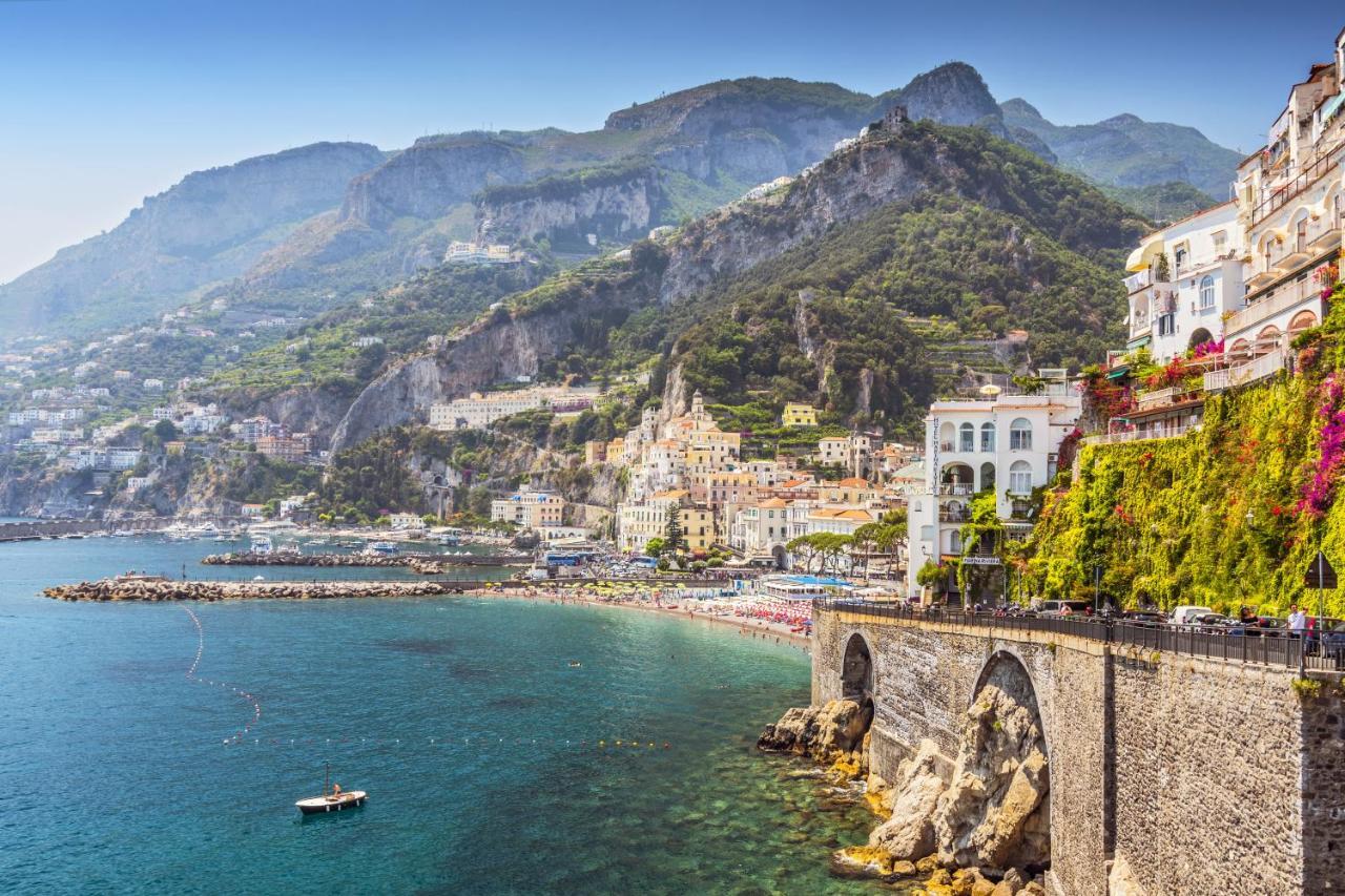 A Suites Sorrento Bagian luar foto