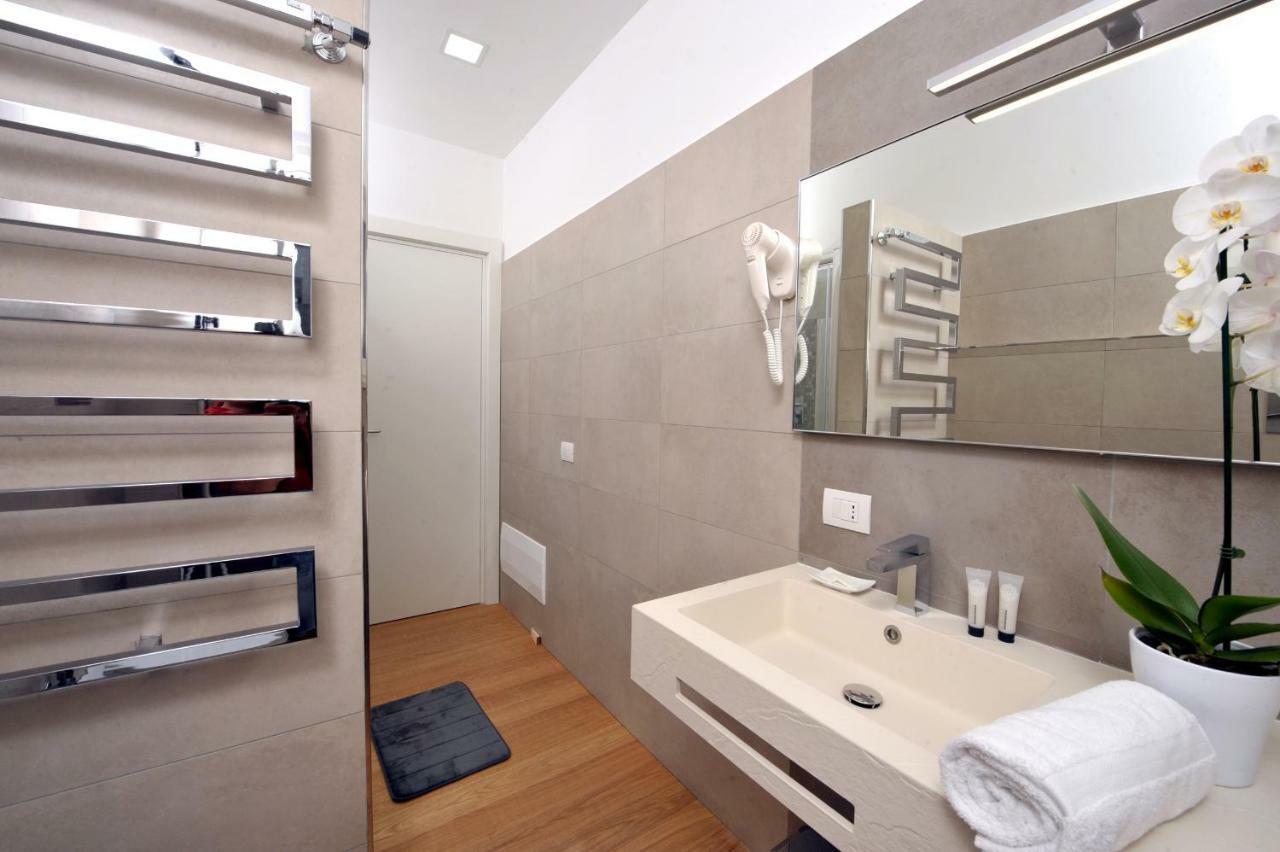 A Suites Sorrento Bagian luar foto